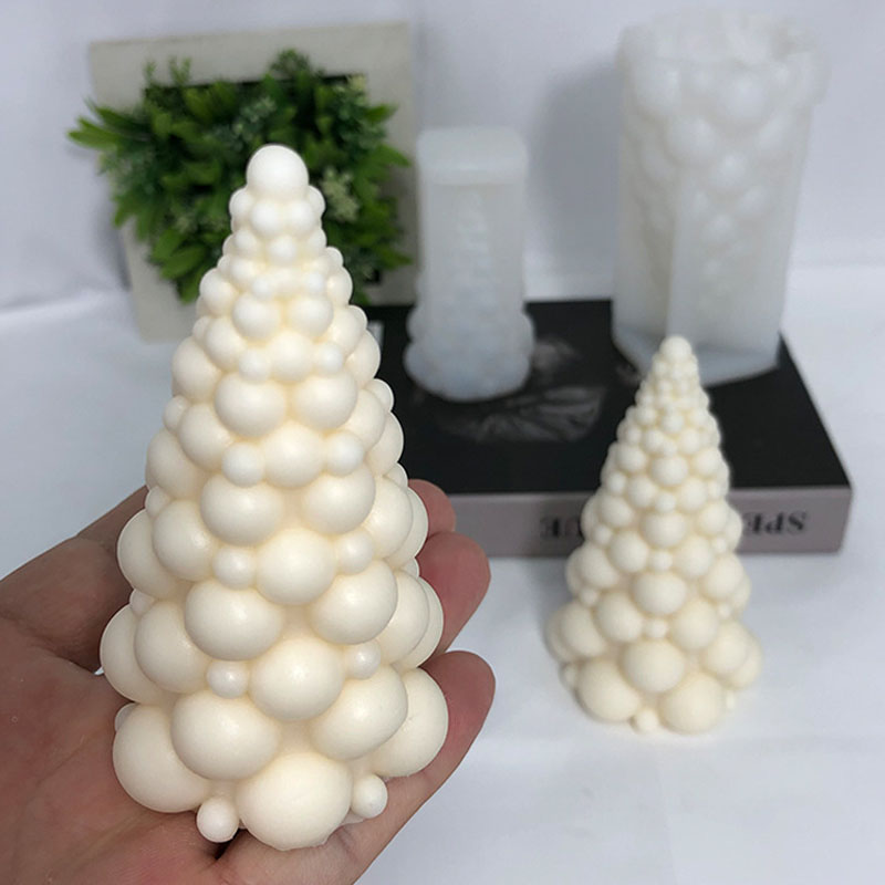 Soap Making Lab - 3D Bubble Christmas Tree Silicone Candle