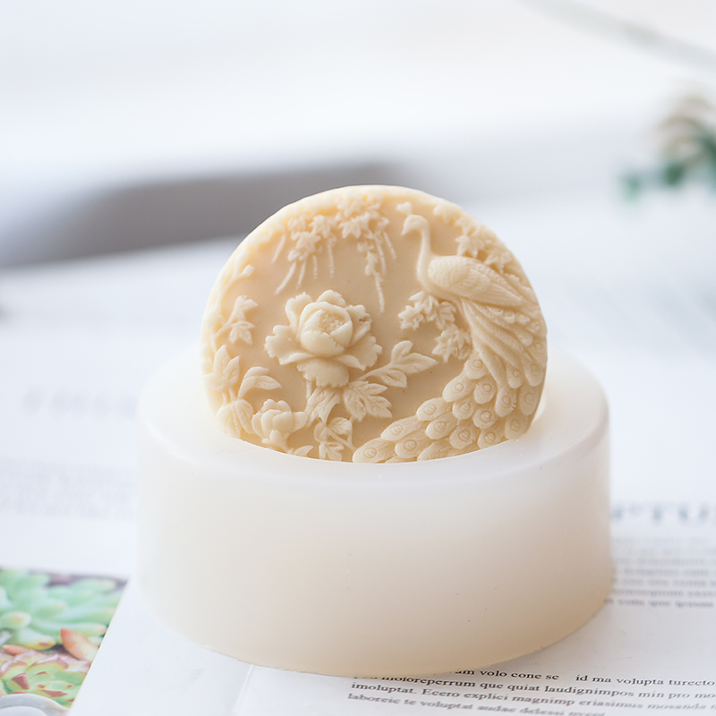 Soap Making Instructions - Peacock Flower Pattern Silicone Soap Mold