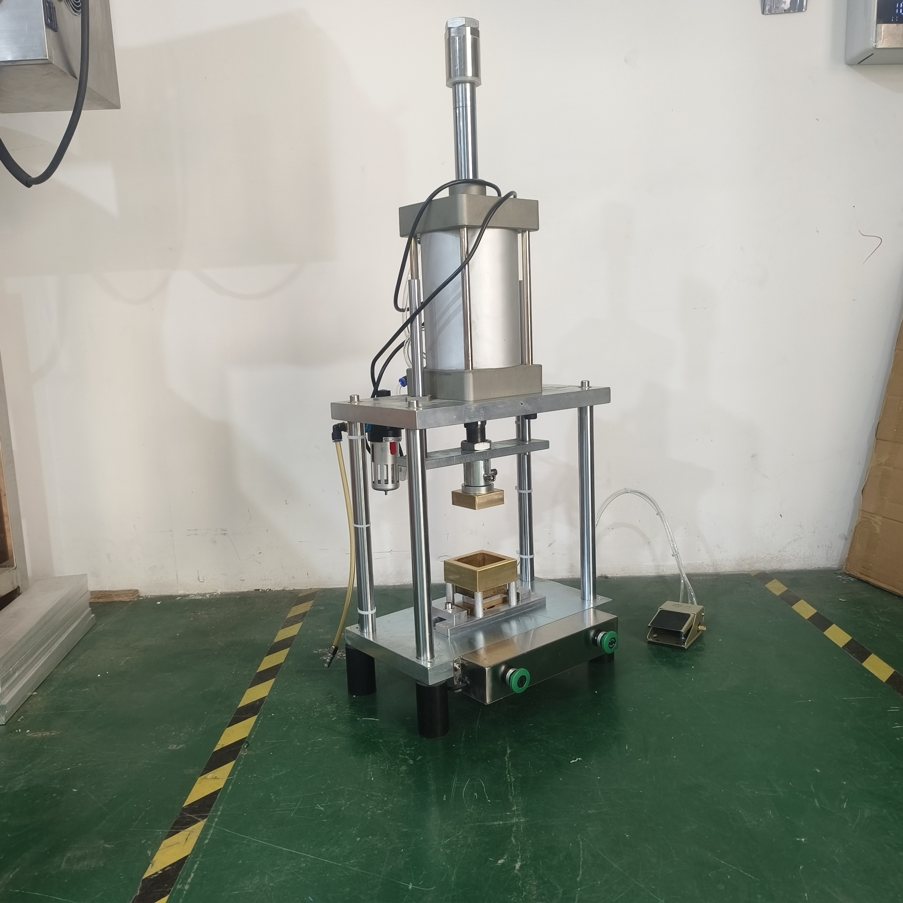 Hot Sale Soap Stamper Maker Co - مراجعة Soap Making Machine For Sale وسعره