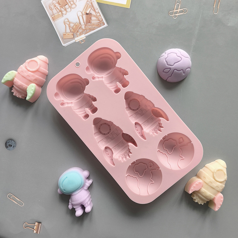 6-hole Cartoon Astronaut Rocke - مراجعة Soap Making Instructions وسعره