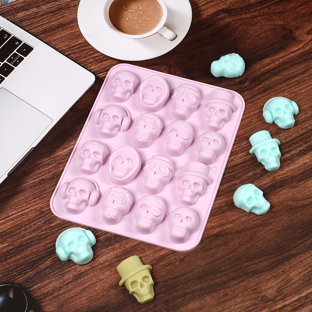 Skull Ice Cube Silicone Mold H - مراجعة Soap Making Lab وسعره