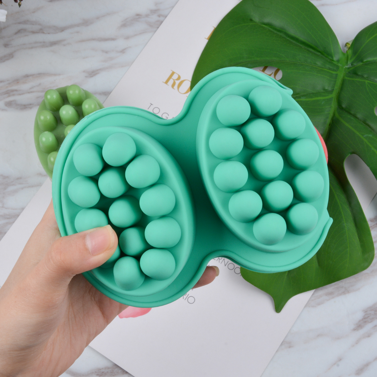 4 Hole Oval Massage Soap Silic - مراجعة Soap Making Instructions وسعره
